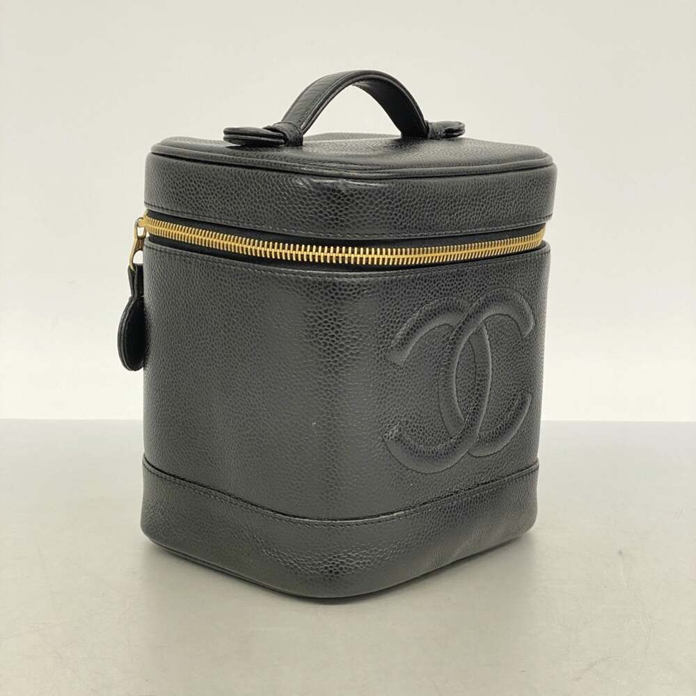 Chanel Vintage Timeless Cosmetic Case #266776C10B - Picture 2 of 9